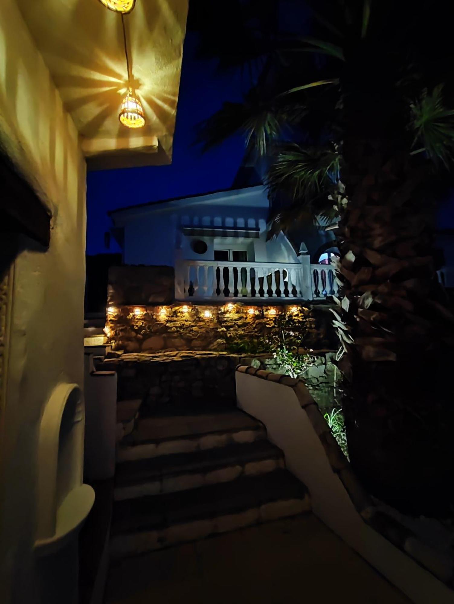Cortijo Pennymaria Poolside Apartment Near Montefrio With Stunning Views Екстериор снимка